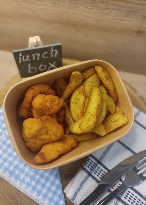 LUNCH BOX