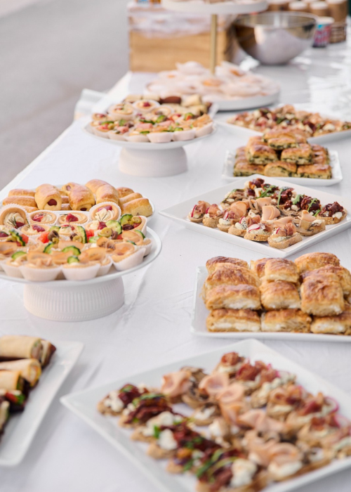 ΑΛΜΥΡΑ BUFFET